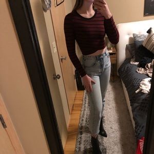 Cropped long sleeve top